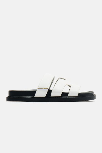 Sandalias Planas Multi-Tiras en Khaki - Image 22