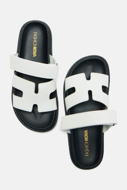 Sandalias Planas Multi-Tiras en Khaki - Image 24