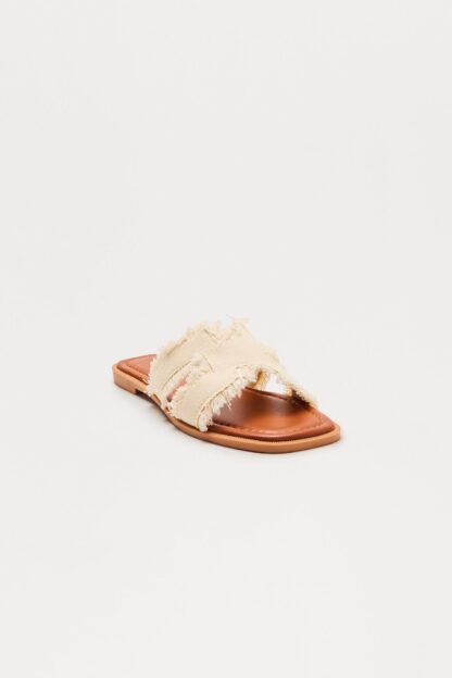 Sandalias Planas Desgastadas con Detalle en Correa