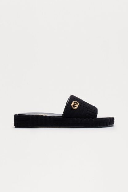 Sandalias Planas Tipo Jellie en Negro - Image 2