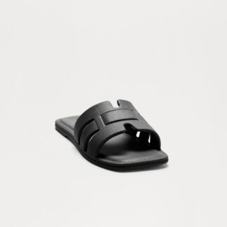 Sandalias Planas de Diseño Cuadrado en Negro